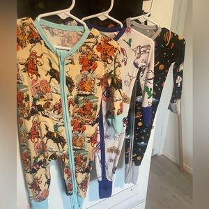 3 size 3-6 month convertible bamboo rompers sleepers cowboy texas print EUC